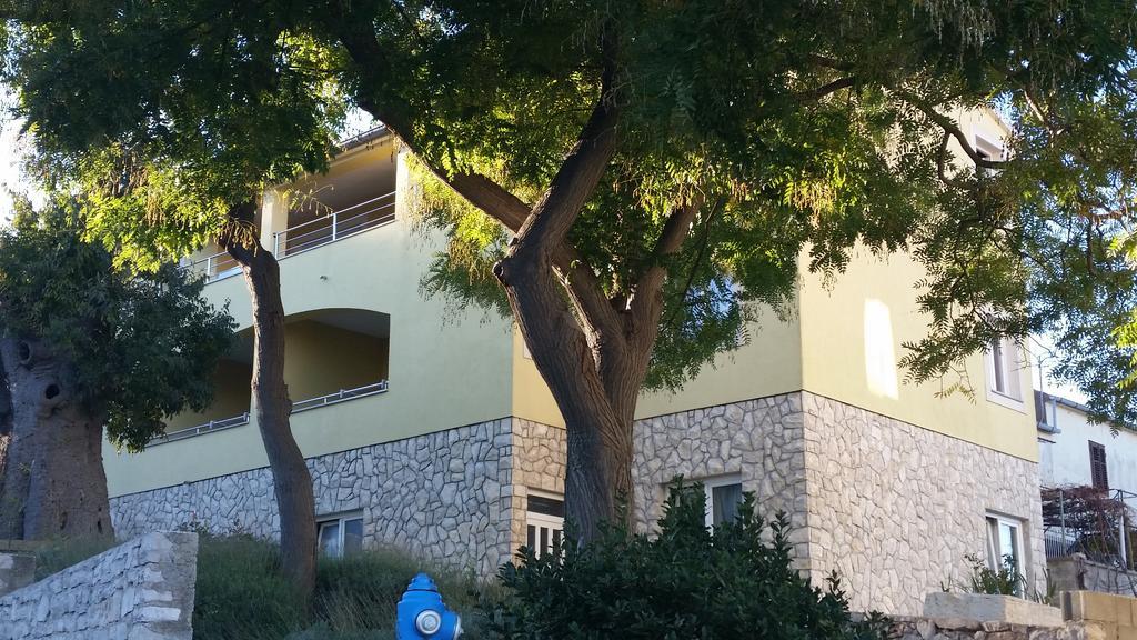 Apartments Buturic Сали Екстериор снимка
