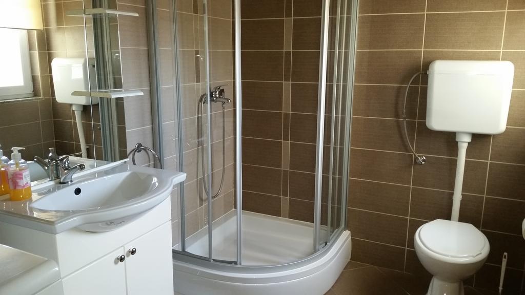 Apartments Buturic Сали Стая снимка